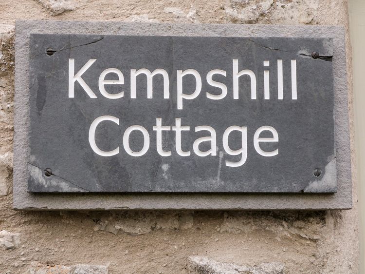 Kempshill Cottage, listing photograph 3