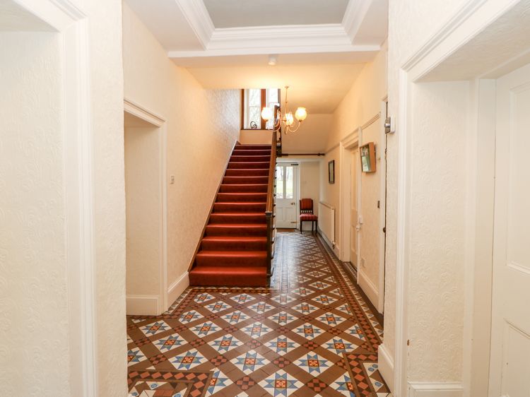 Eden House, listing photograph 4