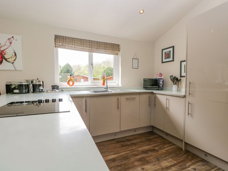 Cartmel Lodge, listing photograph 12
