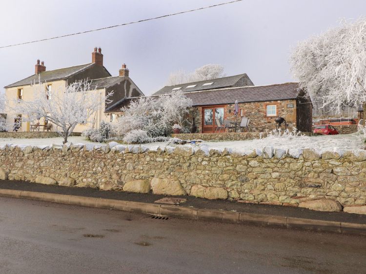 Sonya's Cottage, listing photograph 2