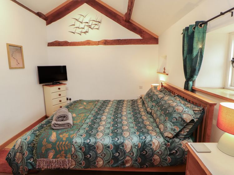 Sonya's Cottage, listing photograph 11