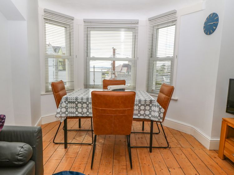 Y Castell Apartment 3, listing photograph 6