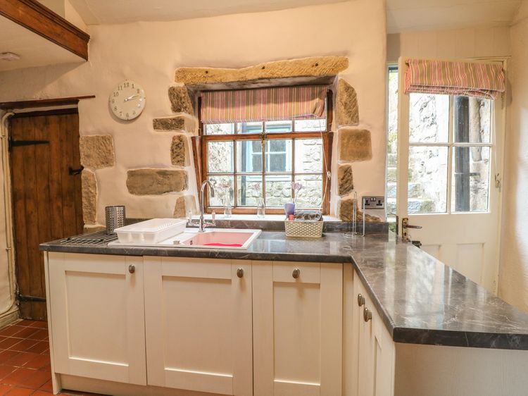 Holly Cottage, listing photograph 7