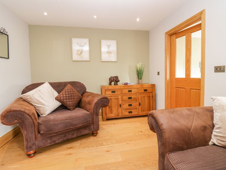 Primrose Cottage, listing photograph 6