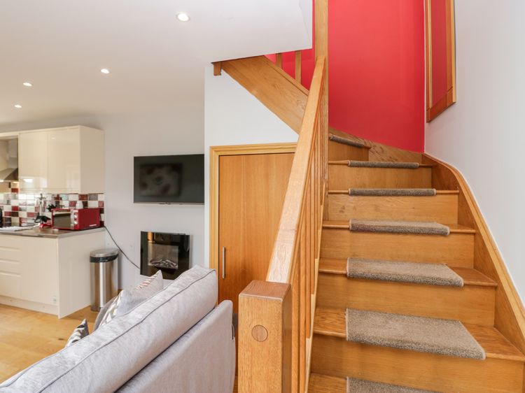 Daisy Cottage, listing photograph 10