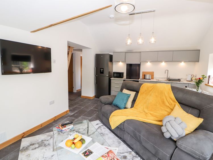 Lands Brow Lodge, listing photograph 4