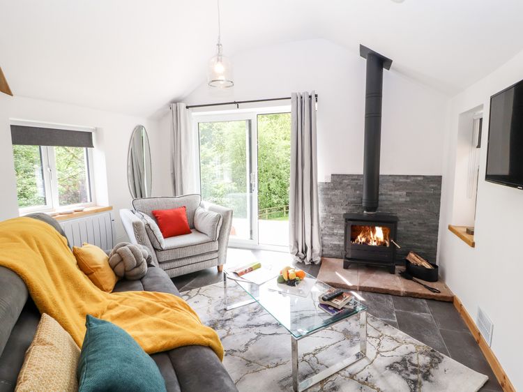 Lands Brow Lodge, listing photograph 5