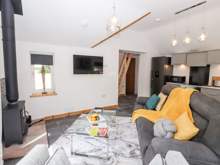 Lands Brow Lodge, listing photograph 6