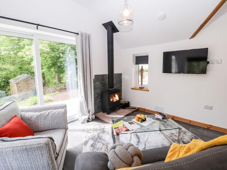 Lands Brow Lodge, listing photograph 7