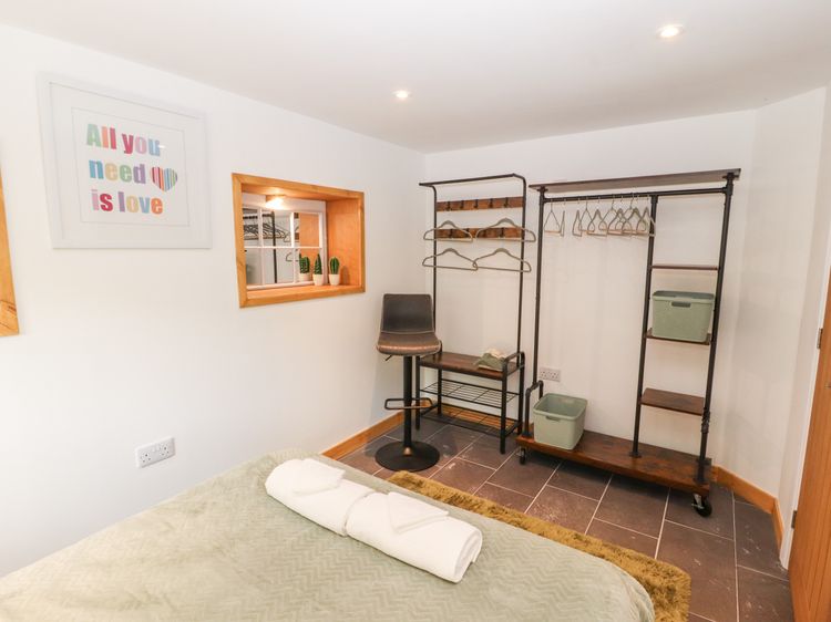 Lands Brow Lodge, listing photograph 12
