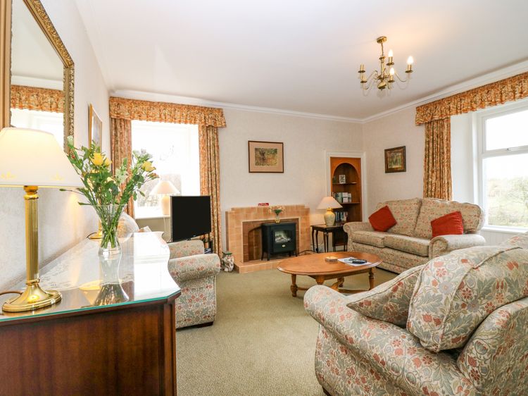 The West Wing, listing photograph 4