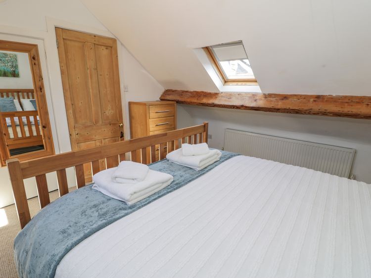 Snowdon View, listing photograph 12