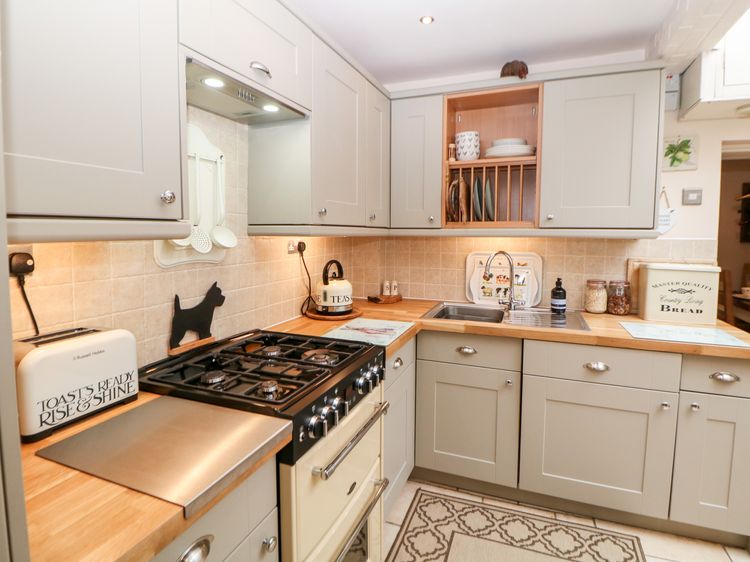 Mouse Cottage, listing photograph 8