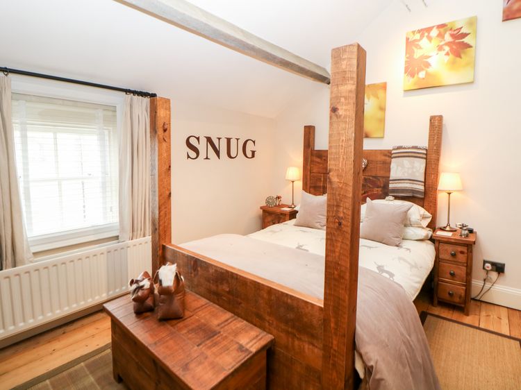 Mouse Cottage, listing photograph 12