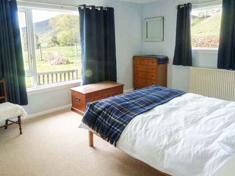 Fronthill, listing photograph 10