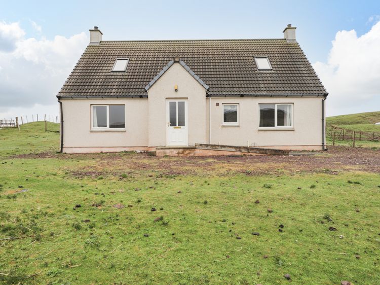 Hilltop, listing photograph 2