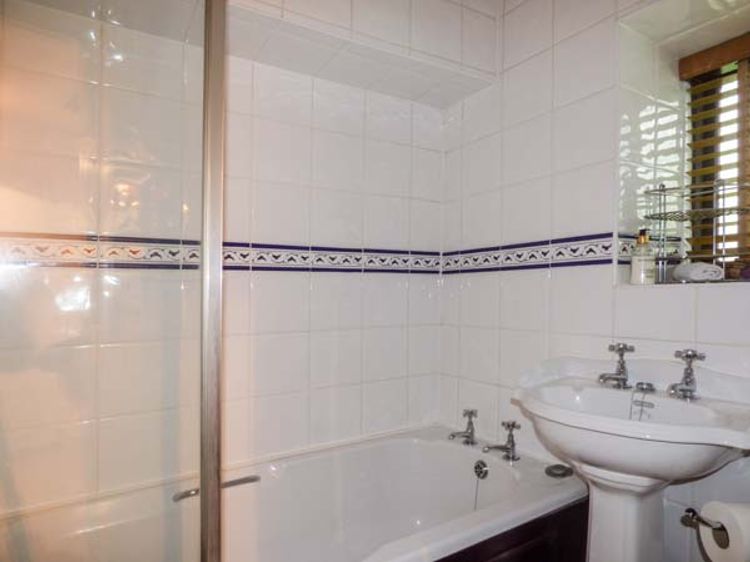High House, listing photograph 8