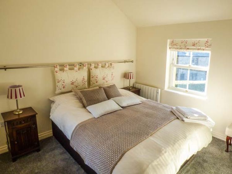 Old Hall Cottage, listing photograph 8