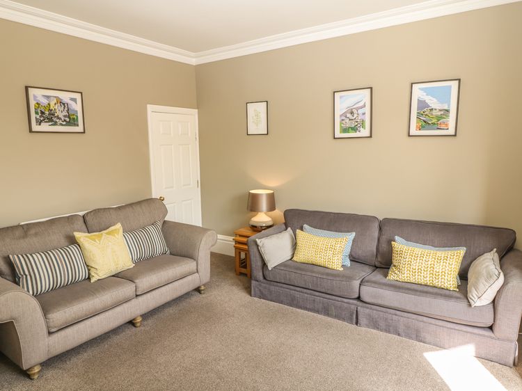 Talbot House, listing photograph 4