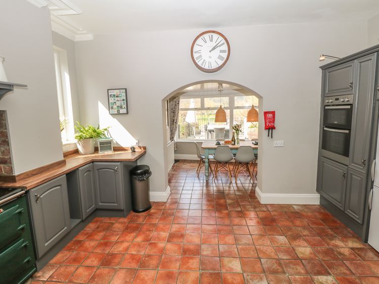 Talbot House, listing photograph 9