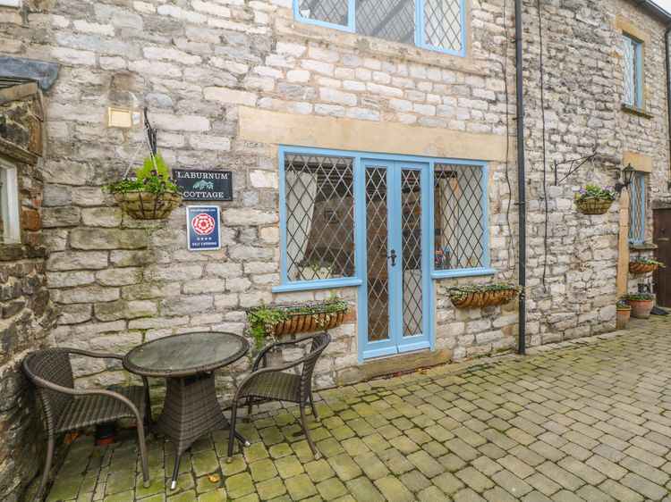 Laburnum Cottage, listing photograph 2