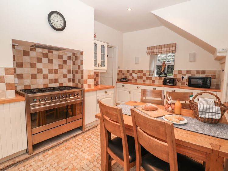 Laburnum Cottage, listing photograph 10