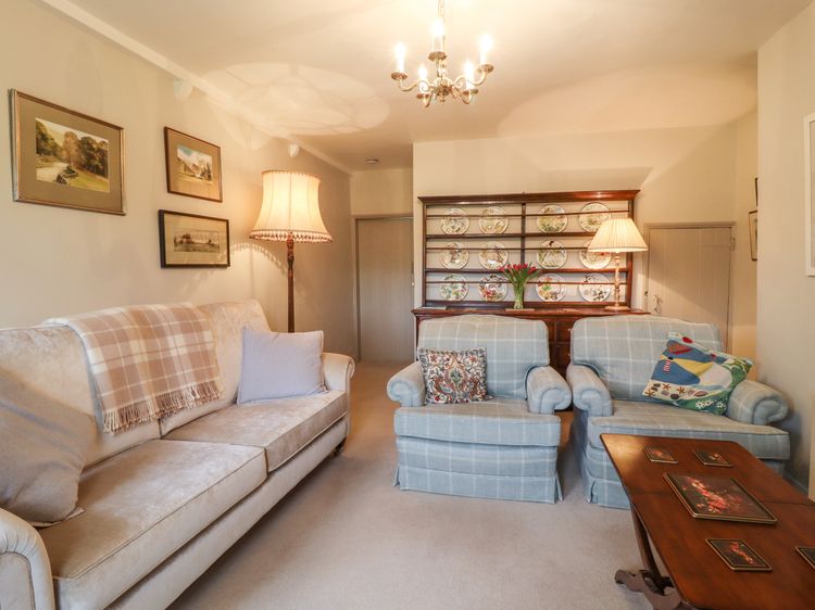 The Nook, Bank Newton, listing photograph 2