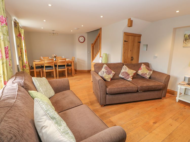 Rose Cottage, listing photograph 7