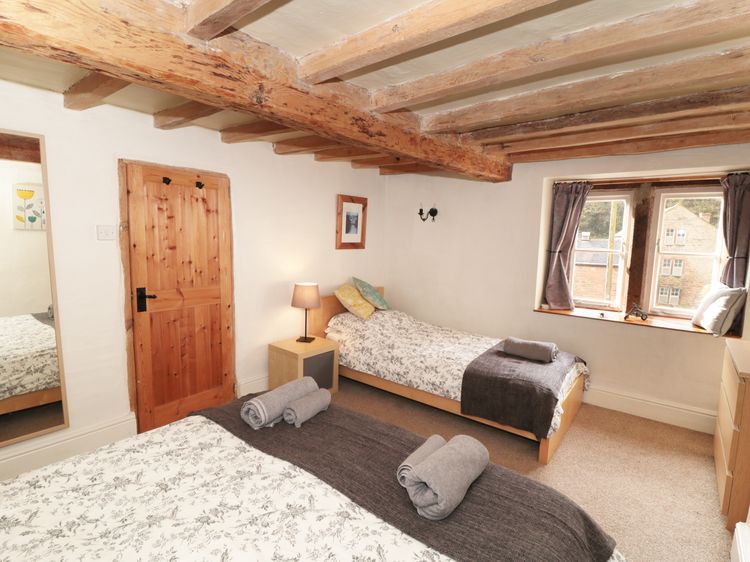 Holly Cottage, listing photograph 6
