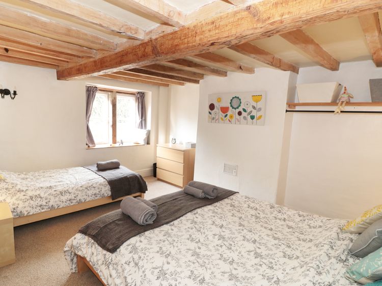 Holly Cottage, listing photograph 7