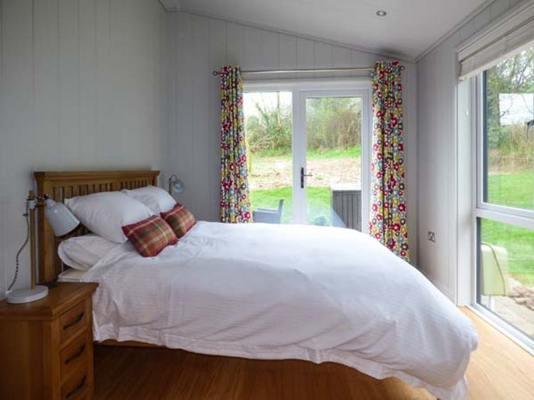 Shepherd Lodge, listing photograph 10