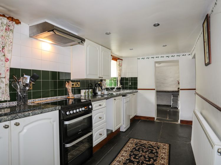 Hendy Cottage, listing photograph 11