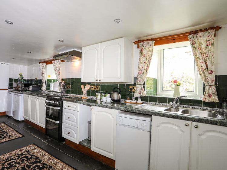 Hendy Cottage, listing photograph 12