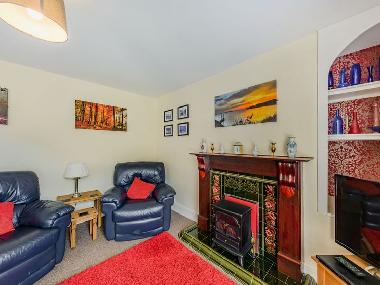 2 Isygraig, listing photograph 6