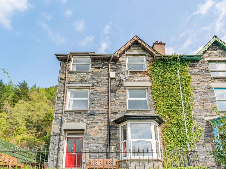 1 Isygraig