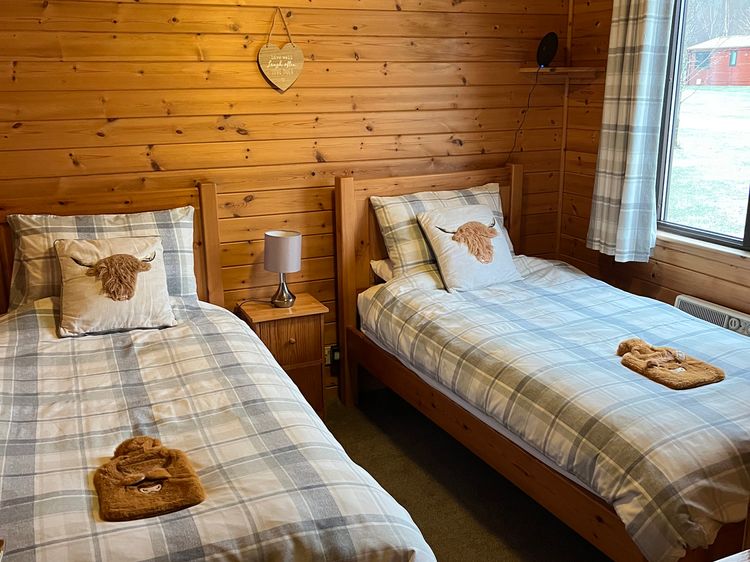 Wildcat Lodge, listing photograph 12