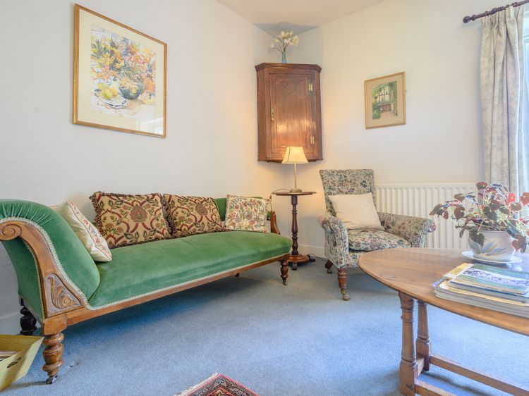 Mill Brow Apartment, listing photograph 4