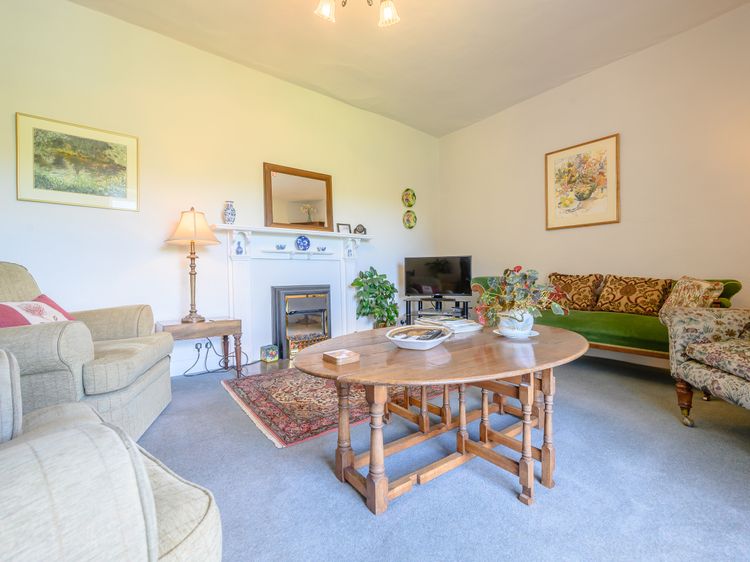 Mill Brow Apartment, listing photograph 6