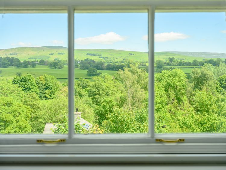 Mill Brow Apartment, listing photograph 8