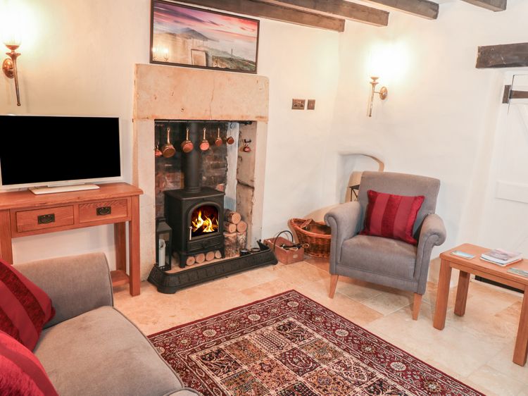 Sundial Cottage, listing photograph 5