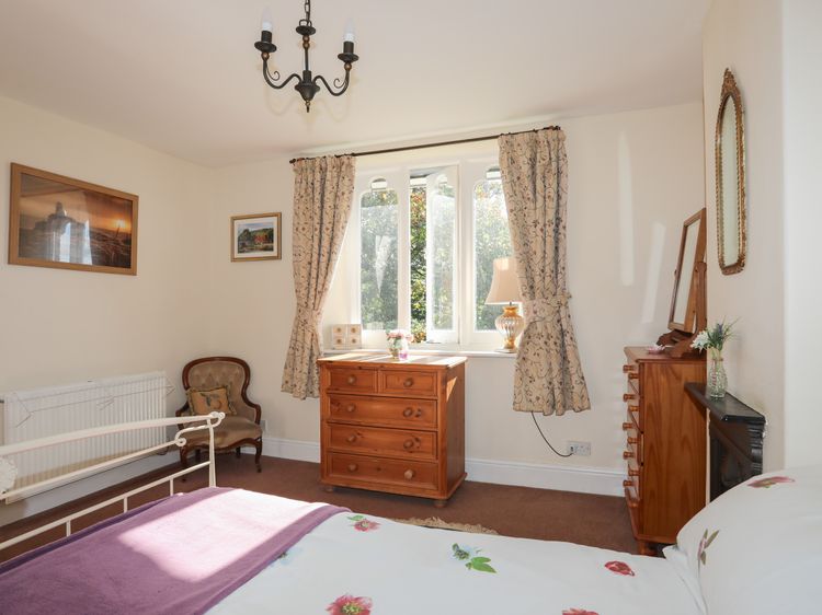 Pabo Lodge, listing photograph 12