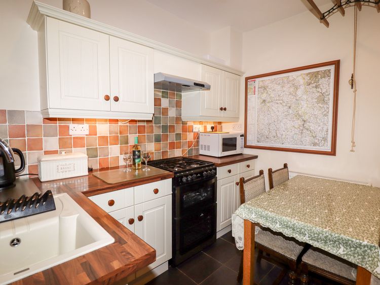 Longstone View, listing photograph 12