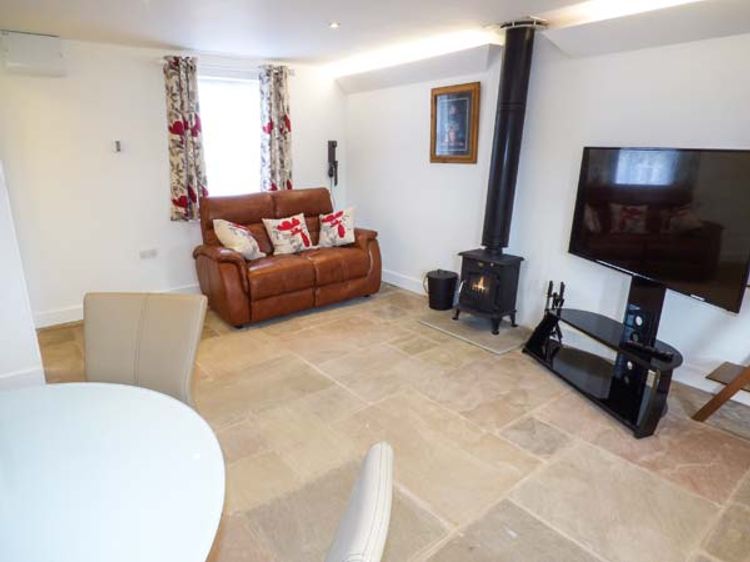 1 Primitive Croft, listing photograph 5