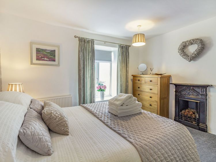 Smithy Cottage, listing photograph 8