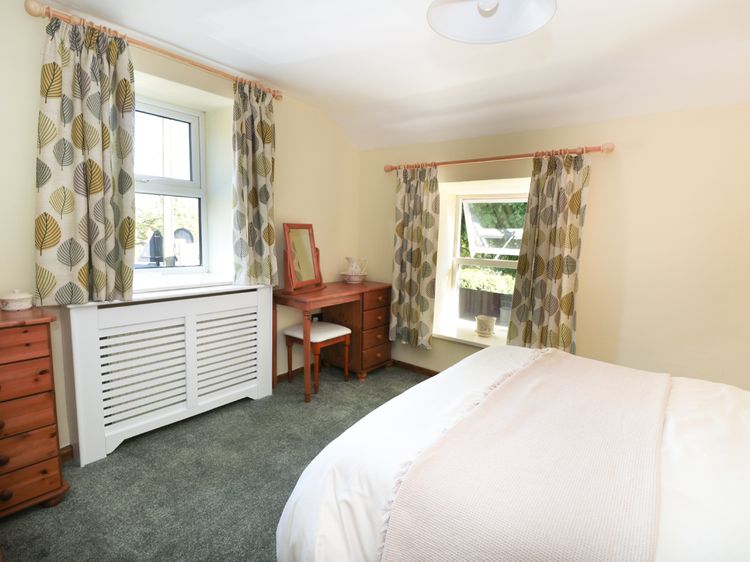 Rose Cottage, listing photograph 10