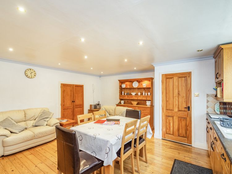 Prospect House, listing photograph 8