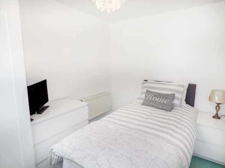 Arfryn, listing photograph 8