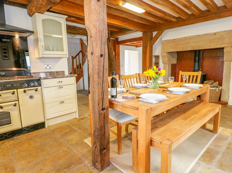Woodthorpe Cruck Cottage, listing photograph 7
