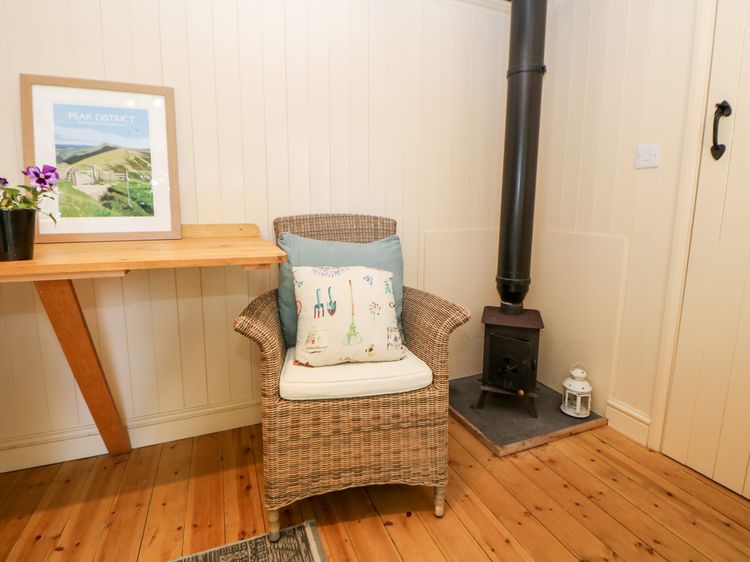 Shepherd's Hut, listing photograph 7
