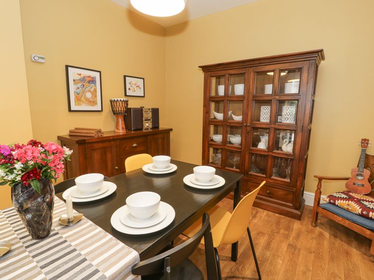 Dale Cottage, listing photograph 11